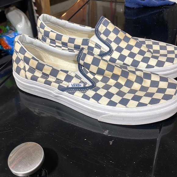 Slip On checkered vans - Picture 2 of 2